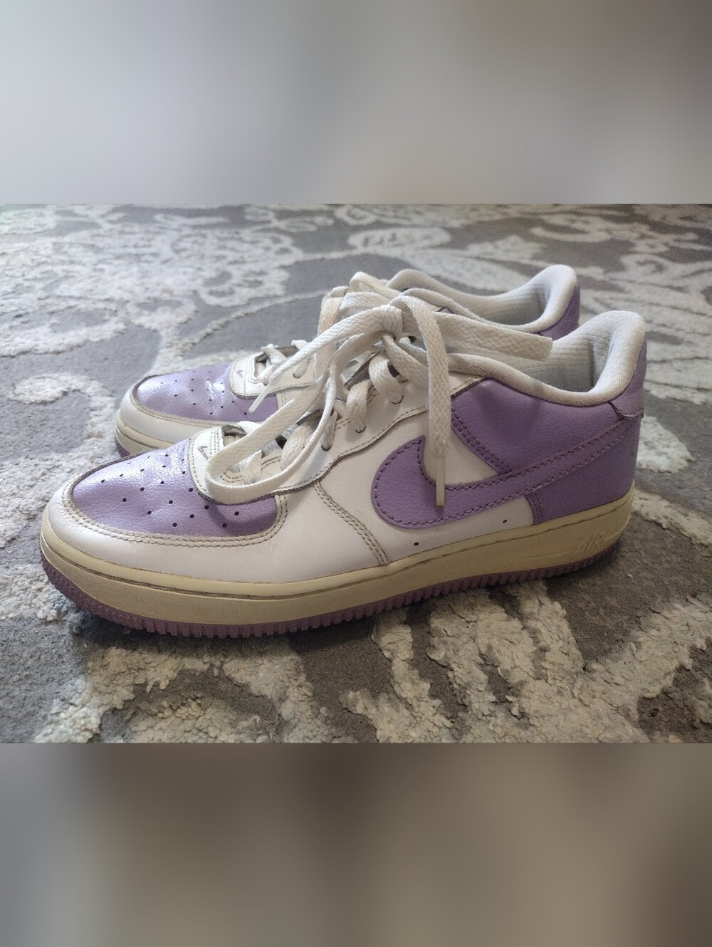 Nike Air Force 1 Lavender And White Sneaker